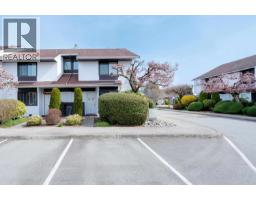 <div class="price">$768,000</div> 345 9411 Glendower Drive, Richmond<br><div style="margin-bottom:8px;"><small>Sutton Group-West Coast Realty</small></div><div class='bed_bath'>3 Bed | 2 Bath</div>