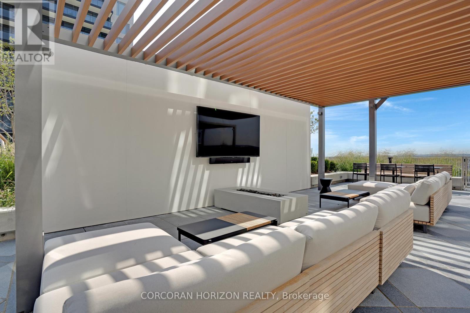 1013 - 3240 William Coltson Avenue, Oakville, Ontario  L6H 8C8 - Photo 40 - W12929050