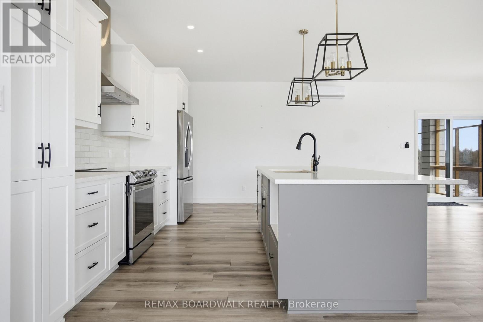 456 Pine Grove, Lanark Highlands, Ontario  K0G 1K0 - Photo 8 - X12928578