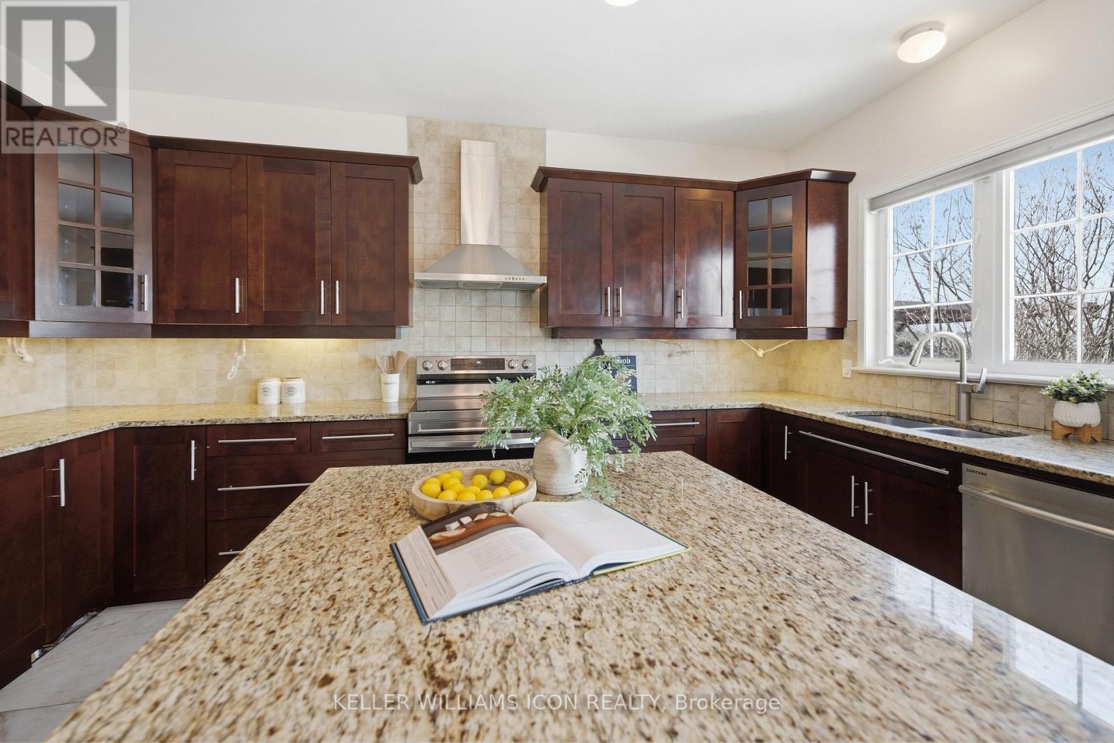 796 Kilbirnie Drive, Ottawa, Ontario  K2J 0M4 - Photo 18 - X12928618