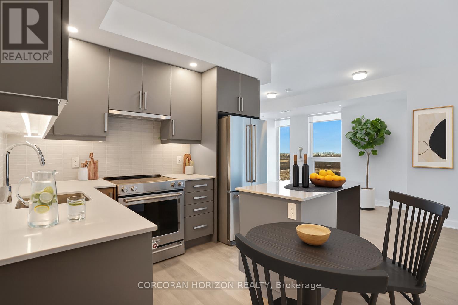 1013 - 3240 William Coltson Avenue, Oakville, Ontario  L6H 8C8 - Photo 9 - W12929050