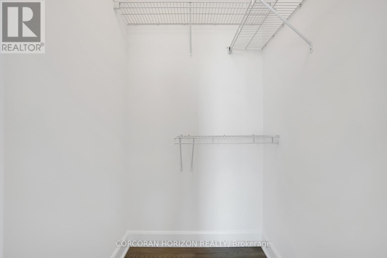 1013 - 3240 William Coltson Avenue, Oakville, Ontario  L6H 8C8 - Photo 17 - W12929050