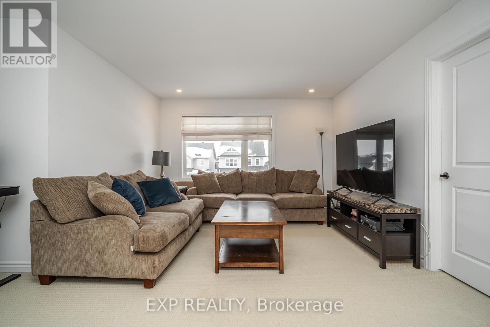 99 Dun Skipper Drive, Ottawa, Ontario  K1X 0G1 - Photo 21 - X12928628