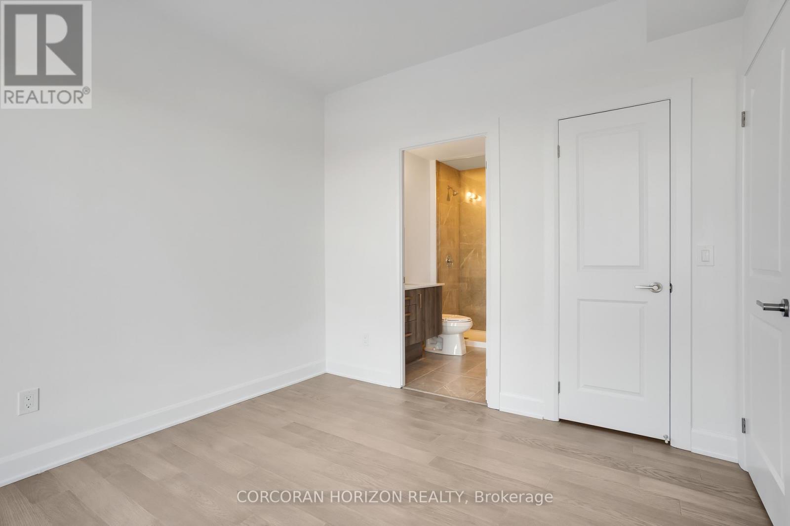 1013 - 3240 William Coltson Avenue, Oakville, Ontario  L6H 8C8 - Photo 13 - W12929050