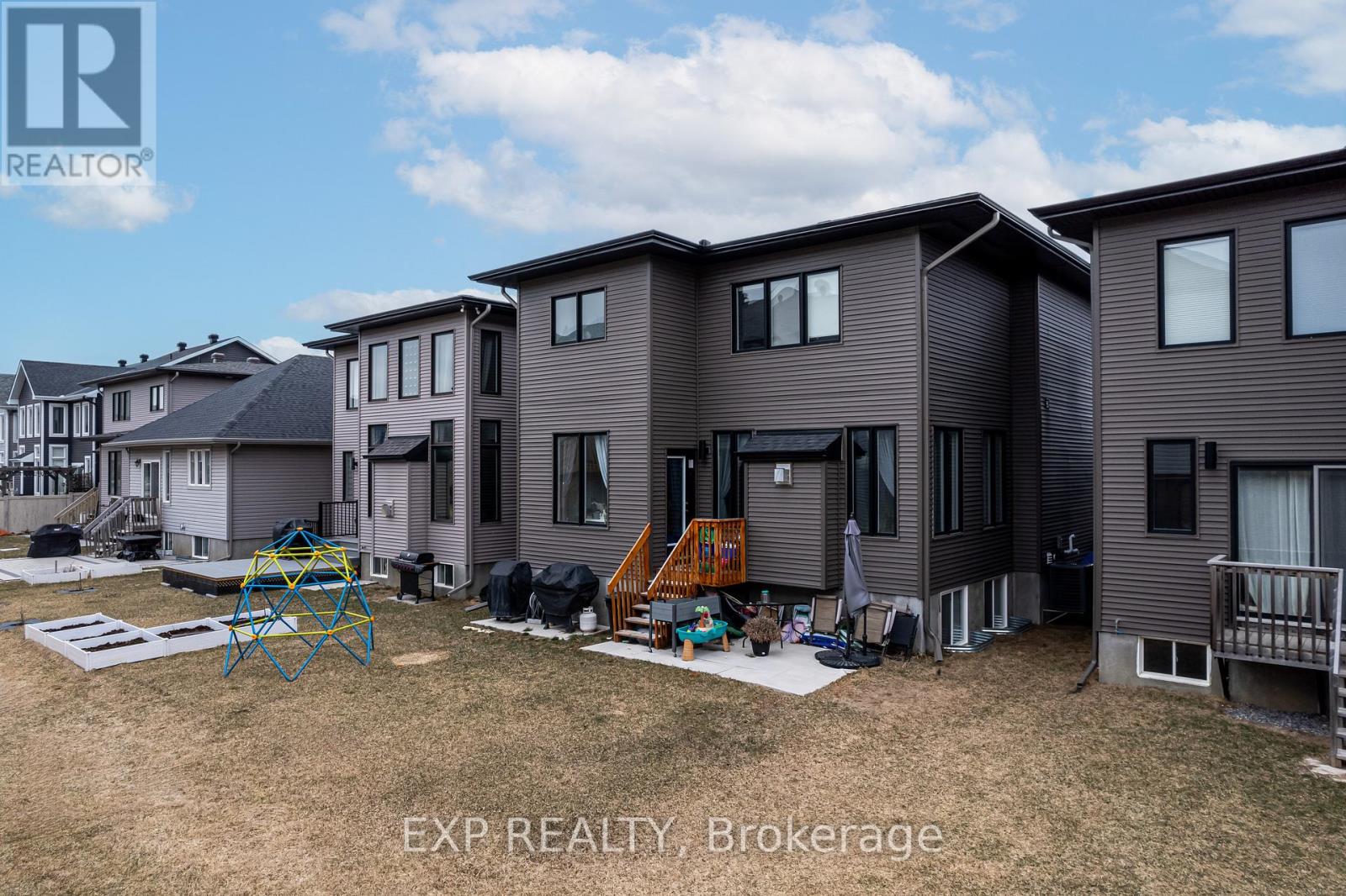 99 Dun Skipper Drive, Ottawa, Ontario  K1X 0G1 - Photo 41 - X12928628