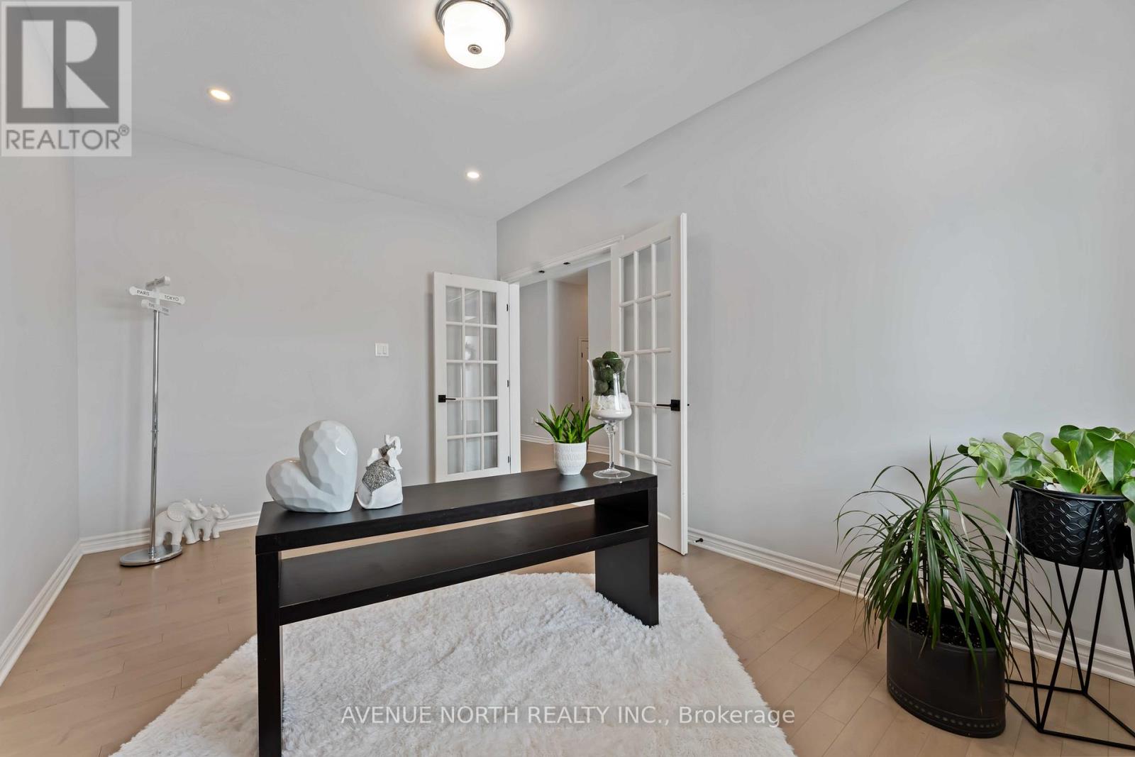 711 Moonflower Crescent, Ottawa, Ontario  K1T 0X8 - Photo 19 - X12928698