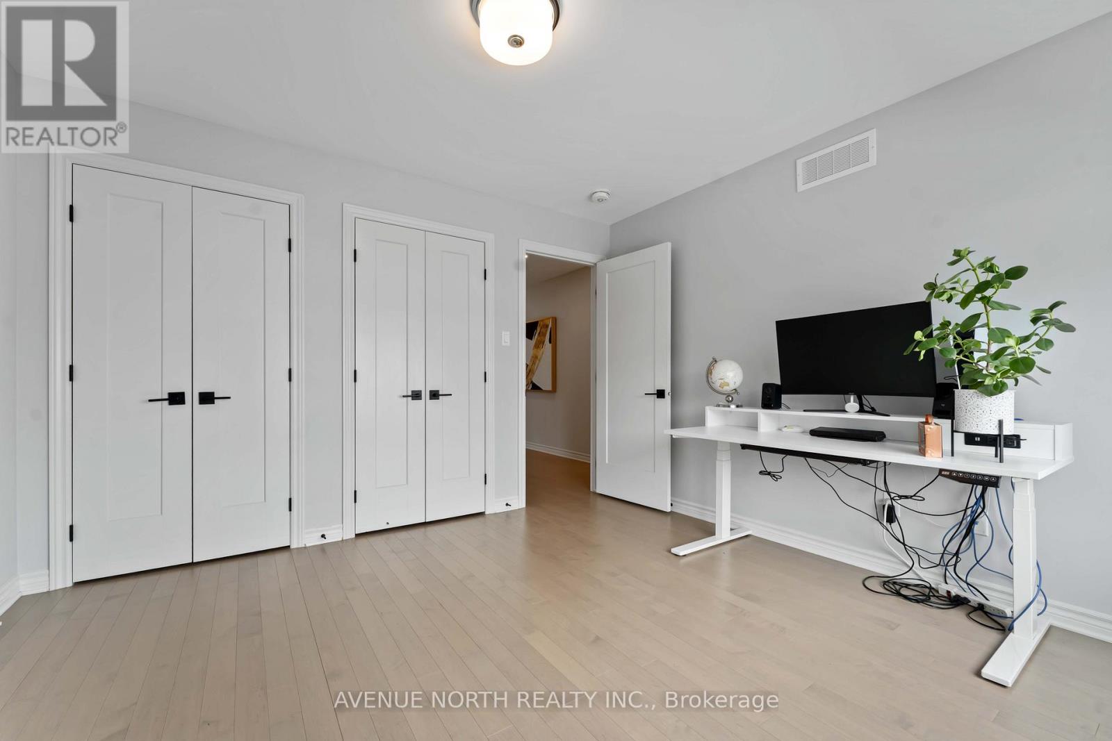 711 Moonflower Crescent, Ottawa, Ontario  K1T 0X8 - Photo 35 - X12928698