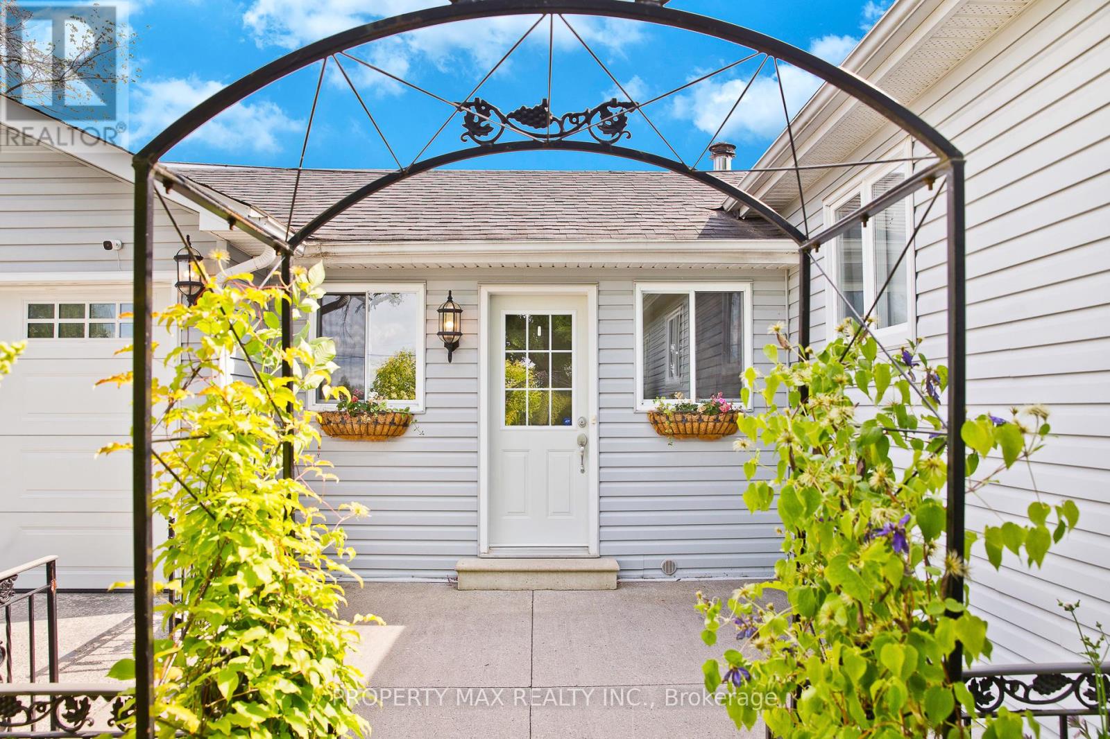 27 Rose Street, Quinte West, Ontario K0K 2C0 - Photo 17 - X12928526