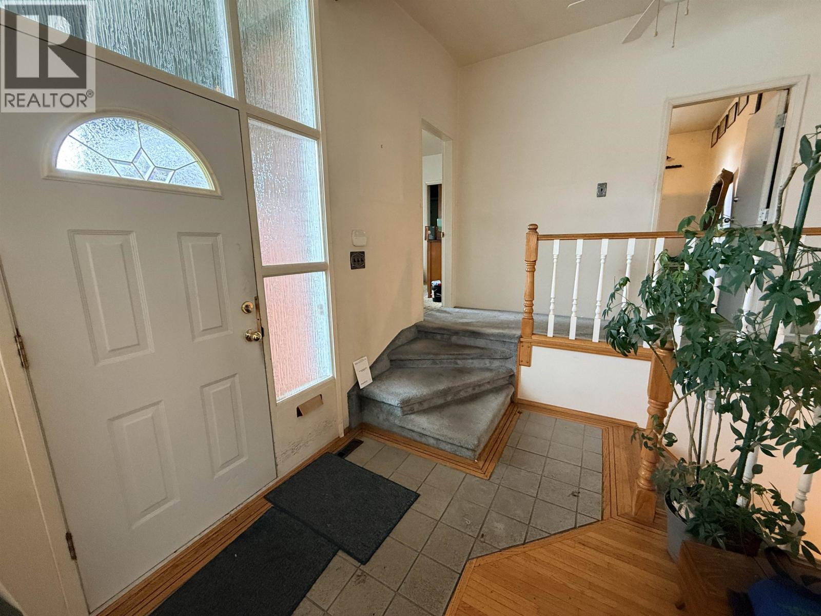 362 Seaforth Crescent, Coquitlam, British Columbia  V3K 2M4 - Photo 6 - R3104308