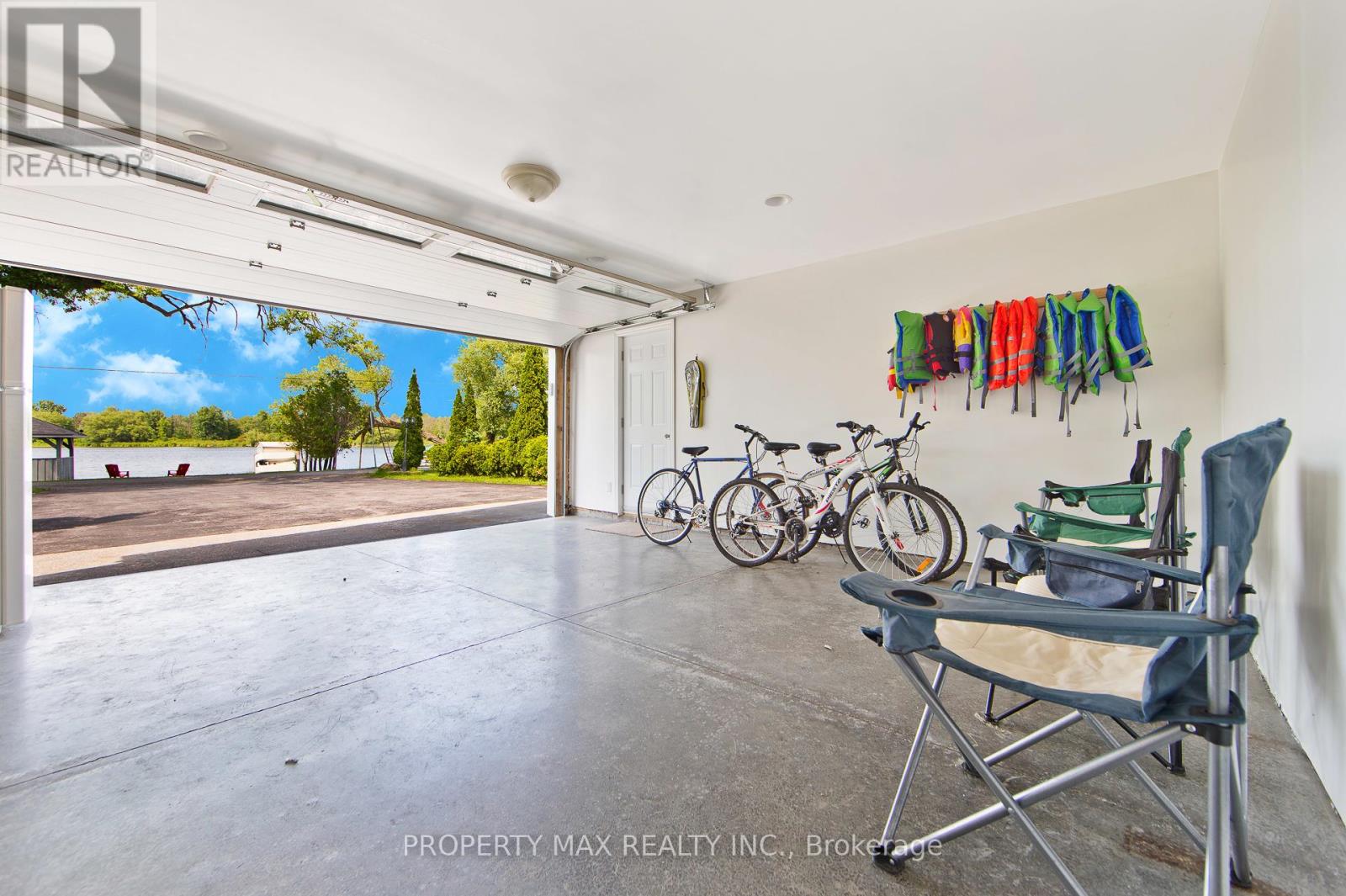 27 Rose Street, Quinte West, Ontario K0K 2C0 - Photo 24 - X12928526