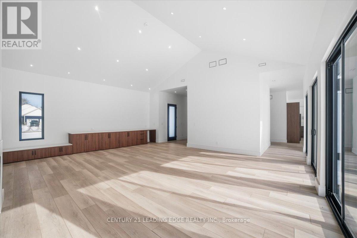 40 Bancroft Ridge Drive, Bancroft, Ontario  K0L 1C0 - Photo 7 - X12928528