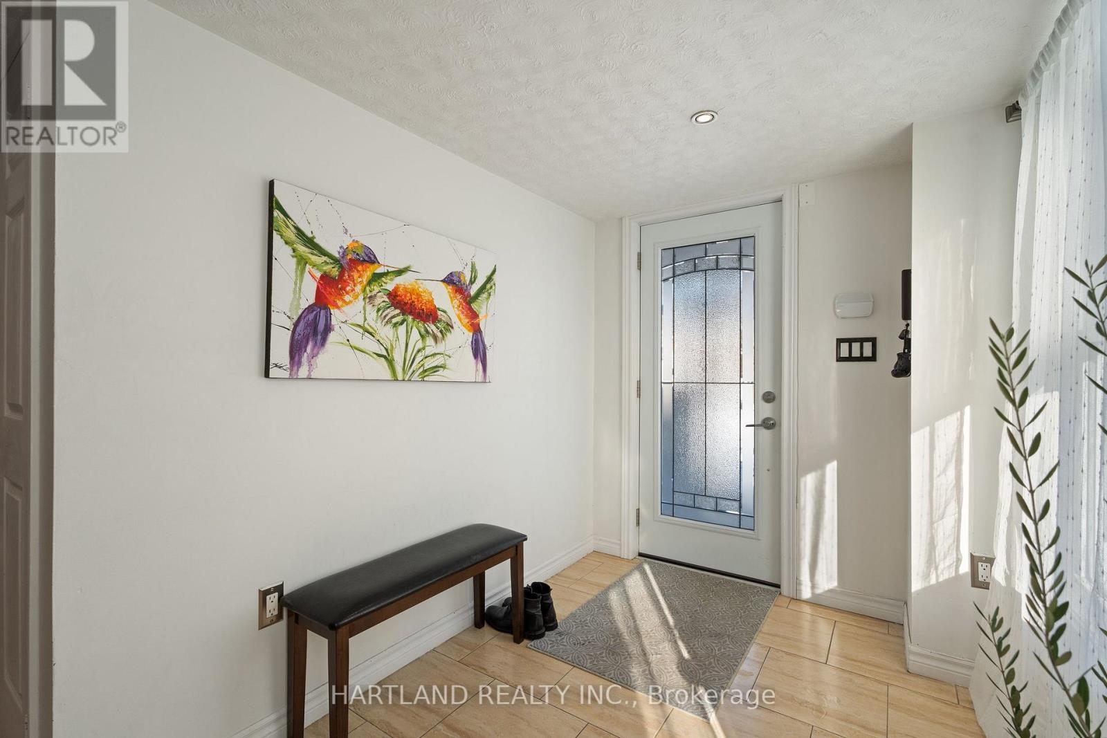 6150 Church's Lane, Niagara Falls, Ontario  L2J 3Z7 - Photo 3 - X12928552