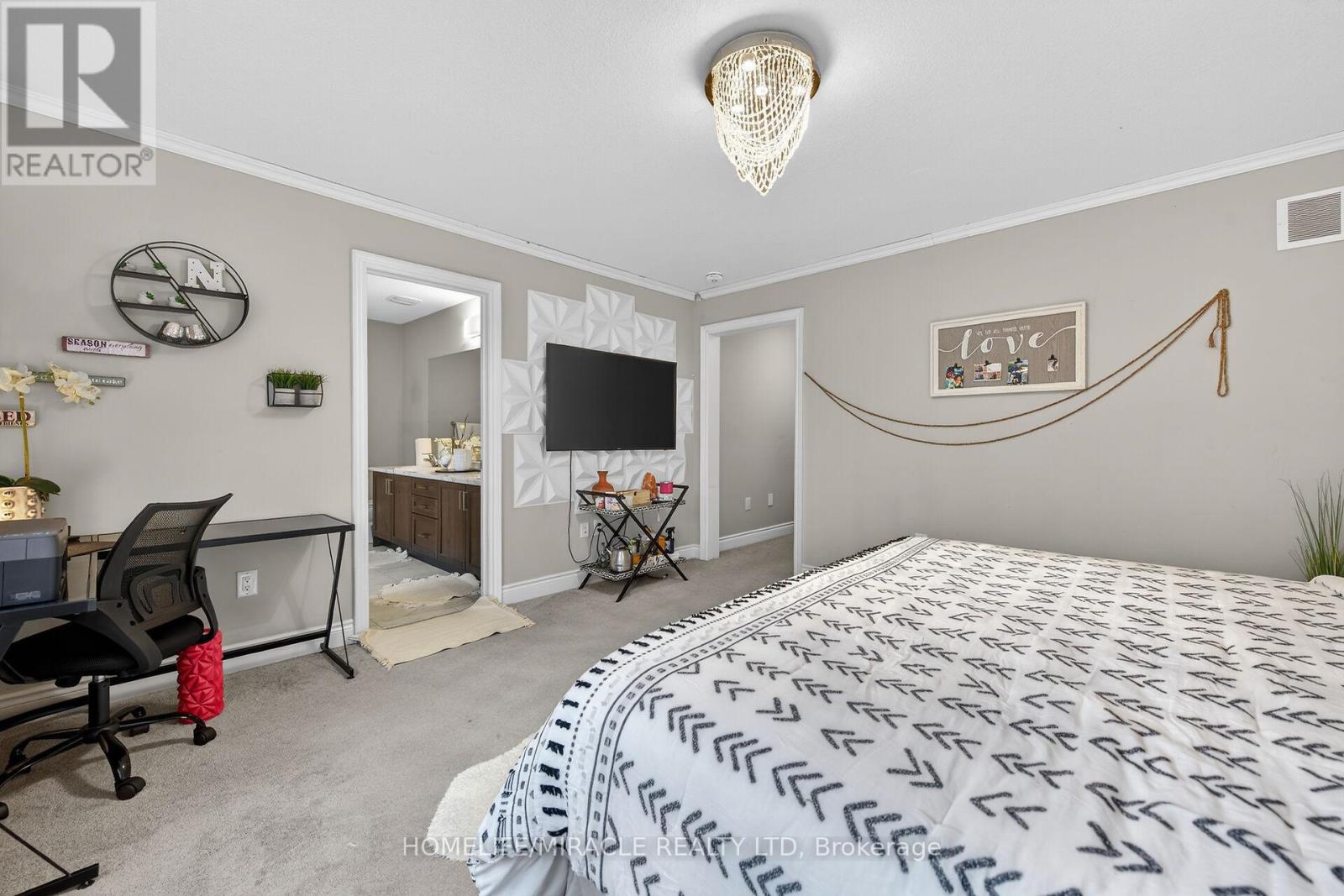 7809 Hackberry Trail, Niagara Falls, Ontario  L2H 3R5 - Photo 26 - X12928646