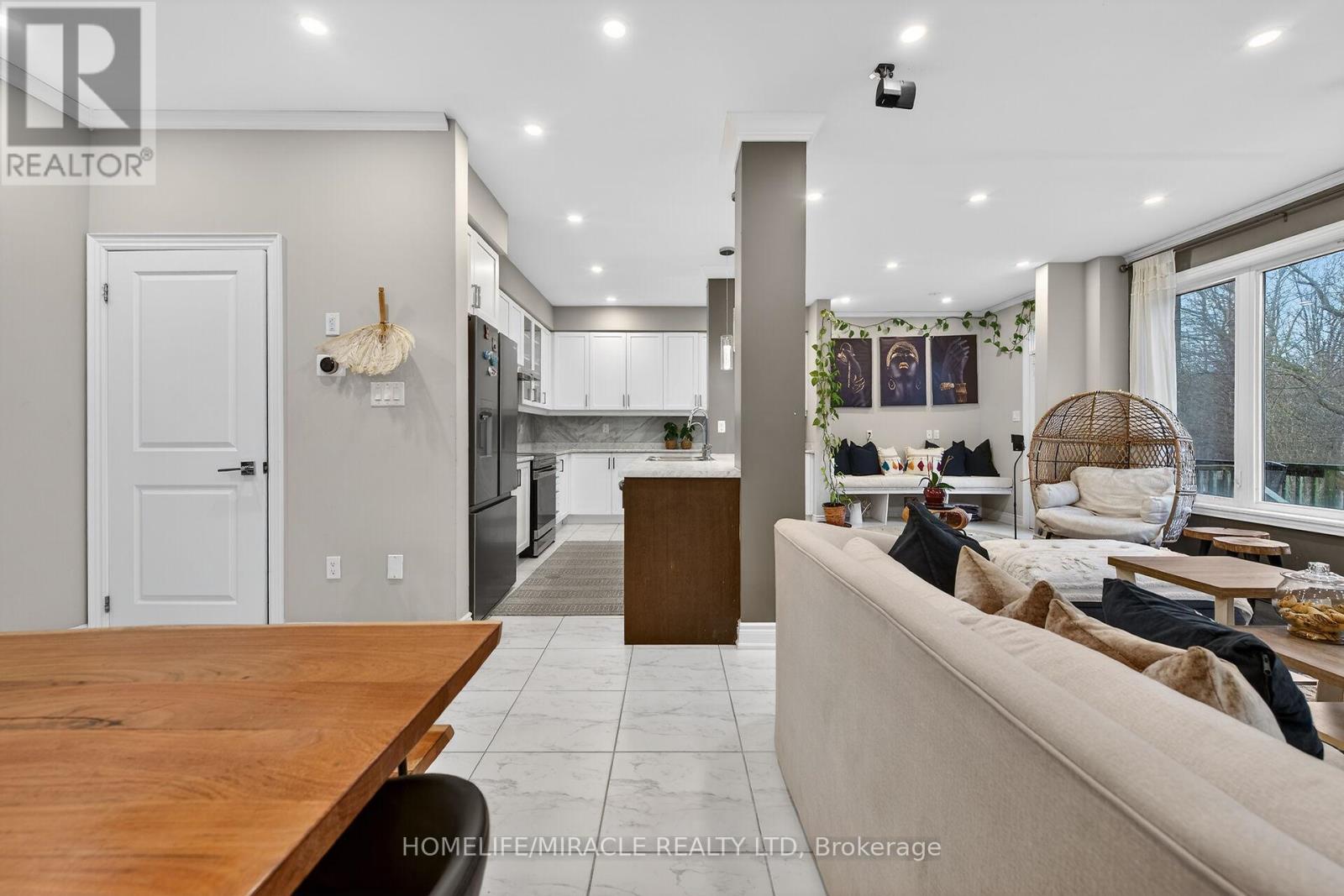 7809 Hackberry Trail, Niagara Falls, Ontario  L2H 3R5 - Photo 17 - X12928646