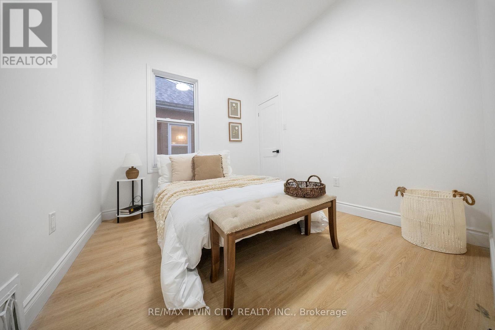 8 Main Street, Brantford, Ontario  N3R 3X2 - Photo 20 - X12928610