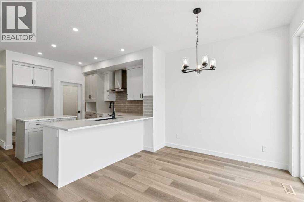 116 Amblefield Grove Nw, Calgary, Alberta  T3P 2L4 - Photo 13 - A2280541