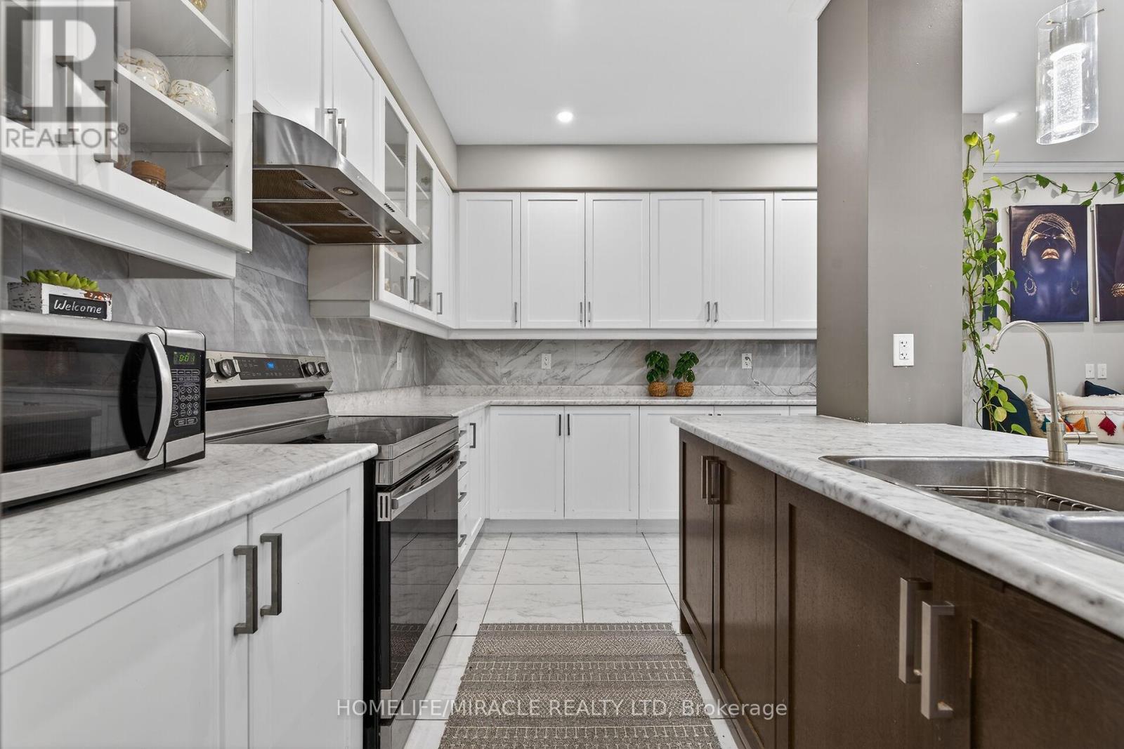 7809 Hackberry Trail, Niagara Falls, Ontario  L2H 3R5 - Photo 14 - X12928646