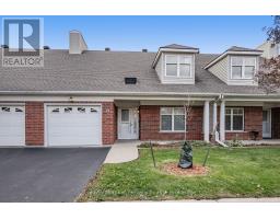 17 - 2705 KINGSWAY DRIVE, Kitchener, Ontario