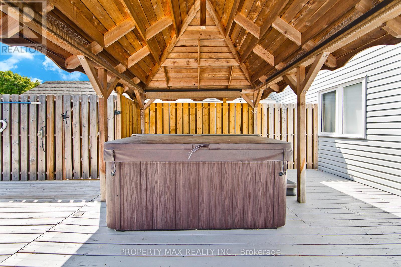 27 Rose Street, Quinte West, Ontario K0K 2C0 - Photo 27 - X12928526