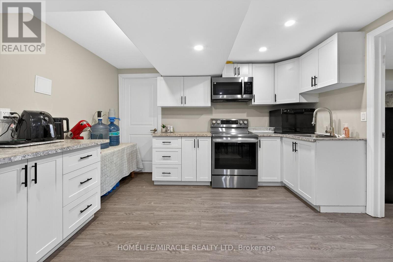 7809 Hackberry Trail, Niagara Falls, Ontario  L2H 3R5 - Photo 35 - X12928646