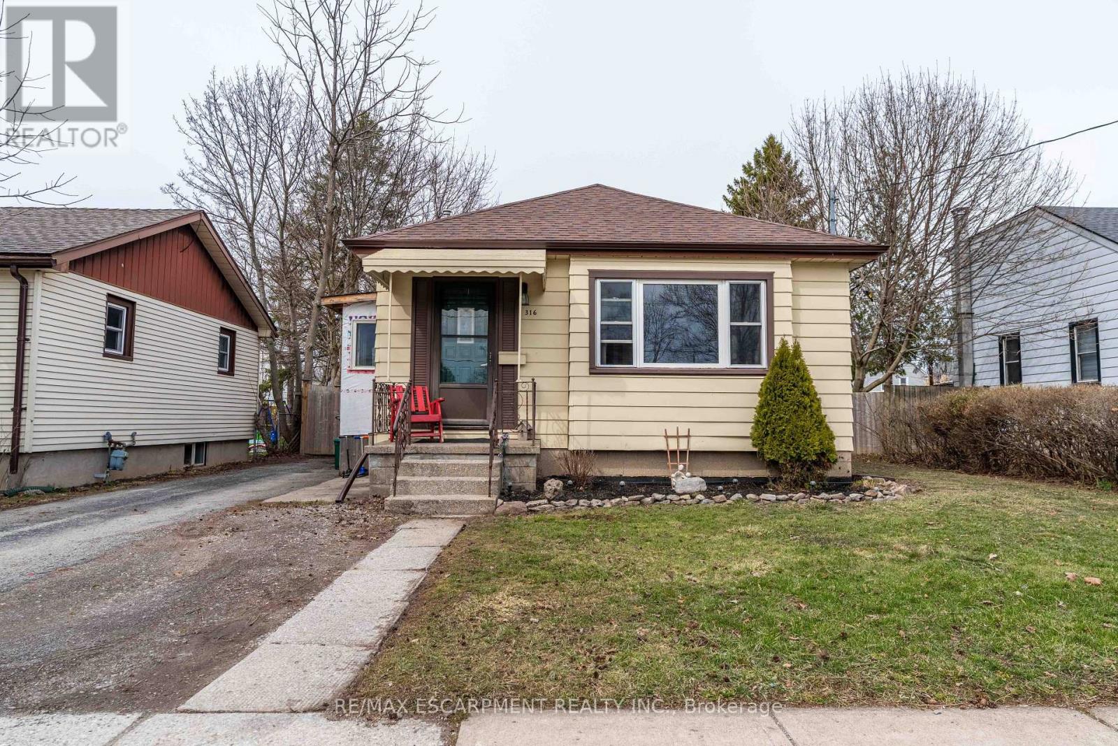 316 DUFFERIN STREET, Fort Erie, Ontario
