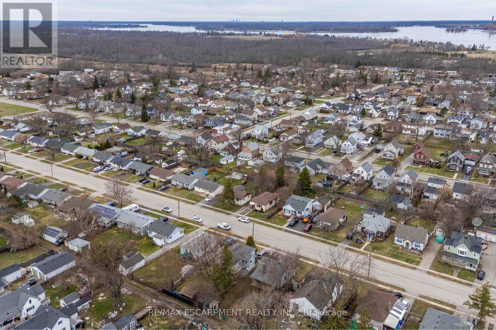 316 Dufferin Street, Fort Erie, Ontario  L2A 2T9 - Photo 48 - X12928732