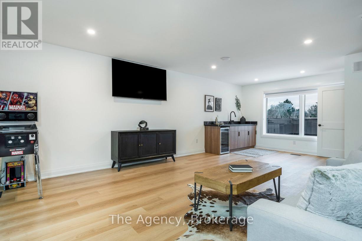 1,2,3 - 145 Kandahar Lane, Blue Mountains, Ontario  L9Y 0N3 - Photo 13 - X12928586