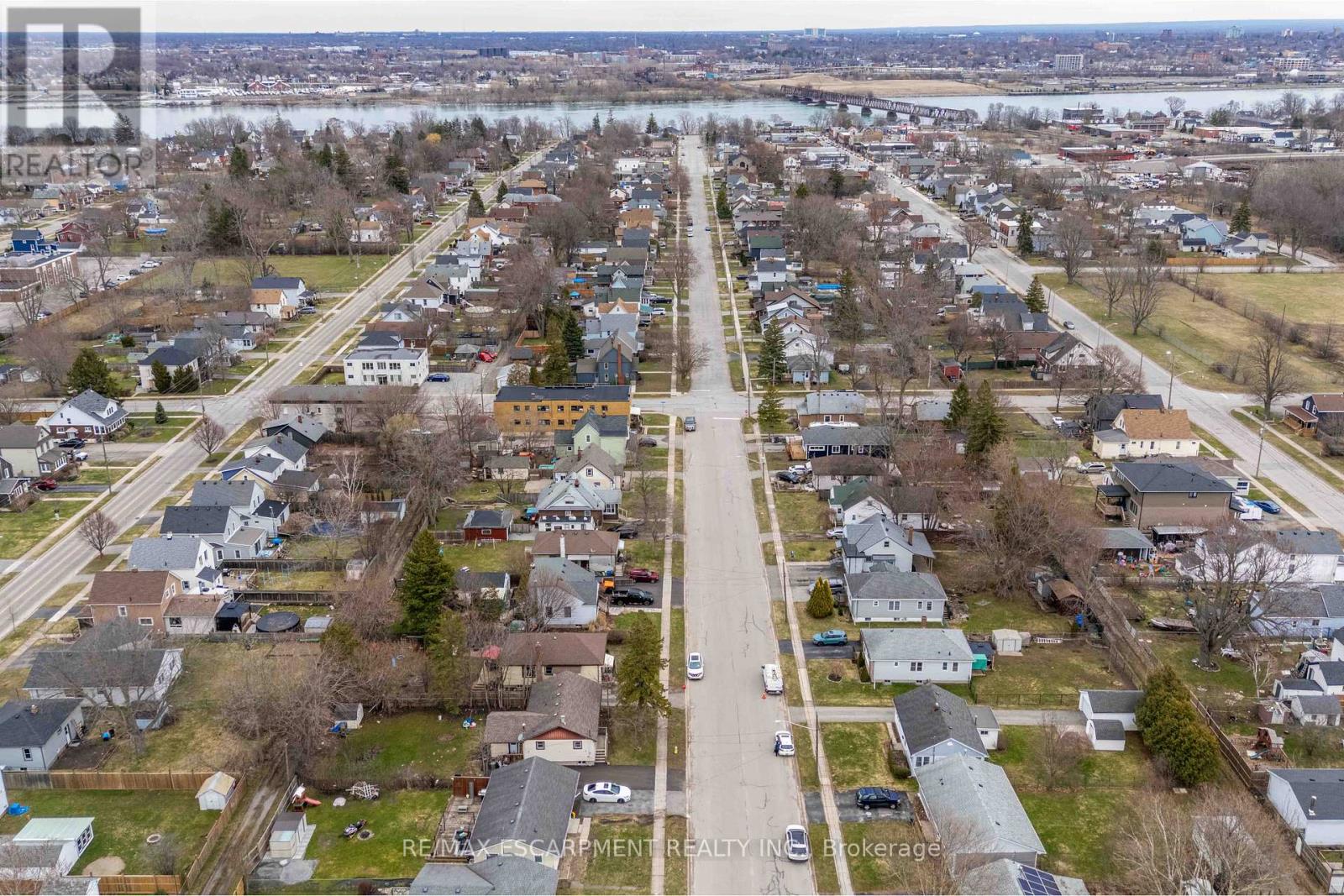 316 Dufferin Street, Fort Erie, Ontario  L2A 2T9 - Photo 45 - X12928732