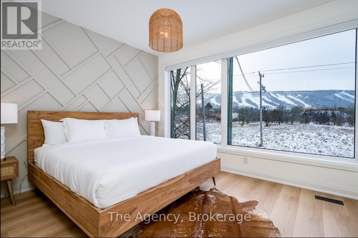 1,2,3 - 145 Kandahar Lane, Blue Mountains, Ontario  L9Y 0N3 - Photo 39 - X12928590