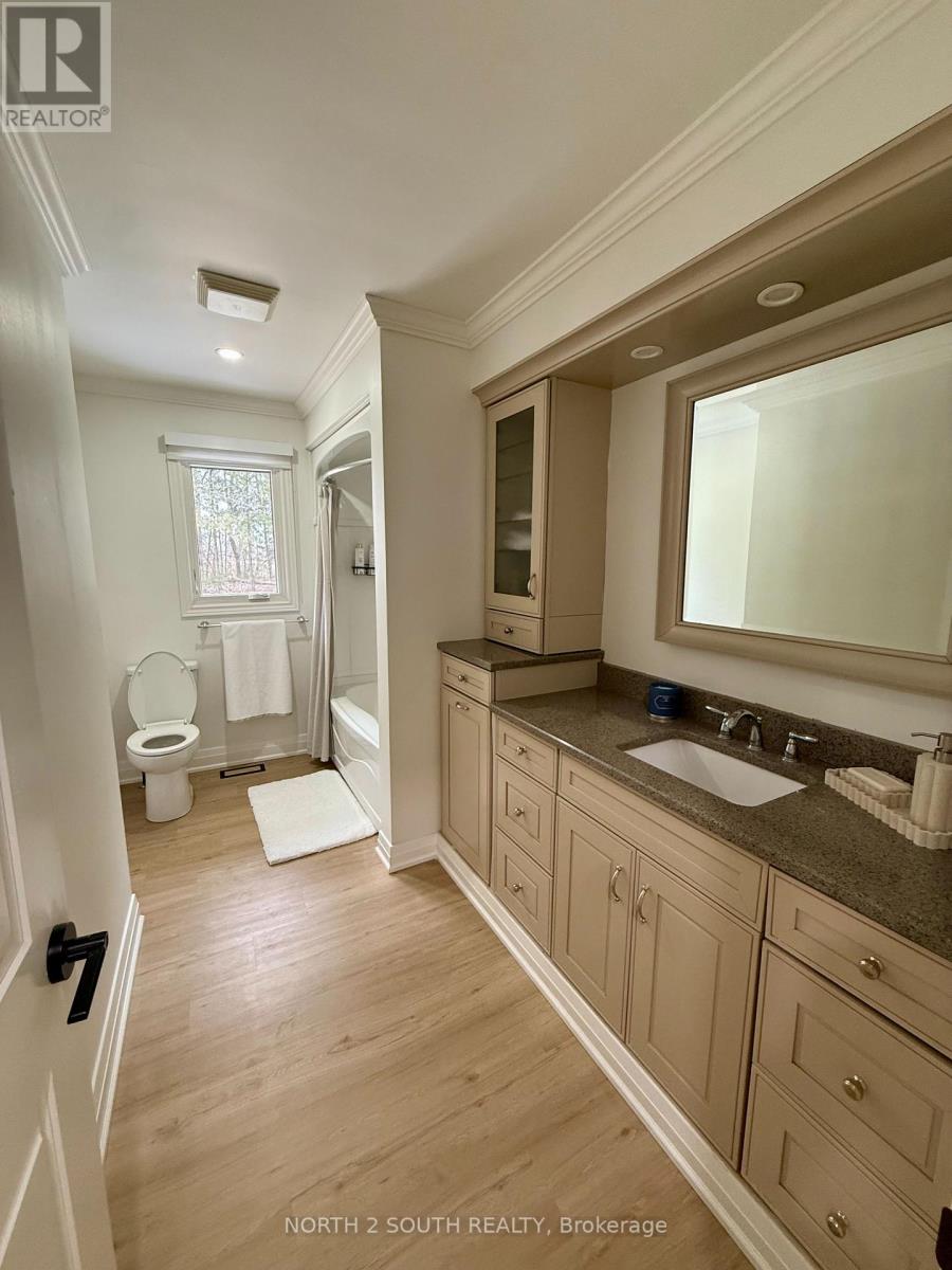 Upper - 178 Ripplewood Road, Cambridge, Ontario  N1R 5S2 - Photo 10 - X12928770