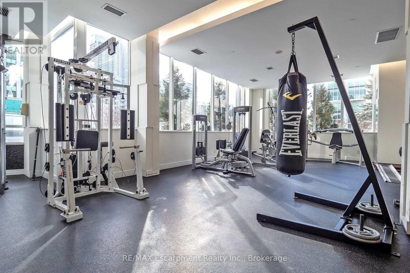 405 - 270 Wellington Street W, Toronto, Ontario  M5V 3P5 - Photo 14 - C12928324