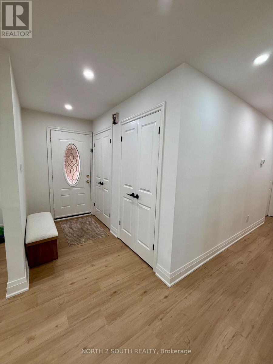 Upper - 178 Ripplewood Road, Cambridge, Ontario  N1R 5S2 - Photo 3 - X12928770