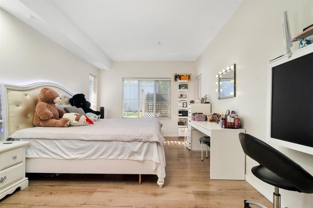 106 10675 138a Street, Surrey, British Columbia V3T 4L2 - Photo 4 - R3103851