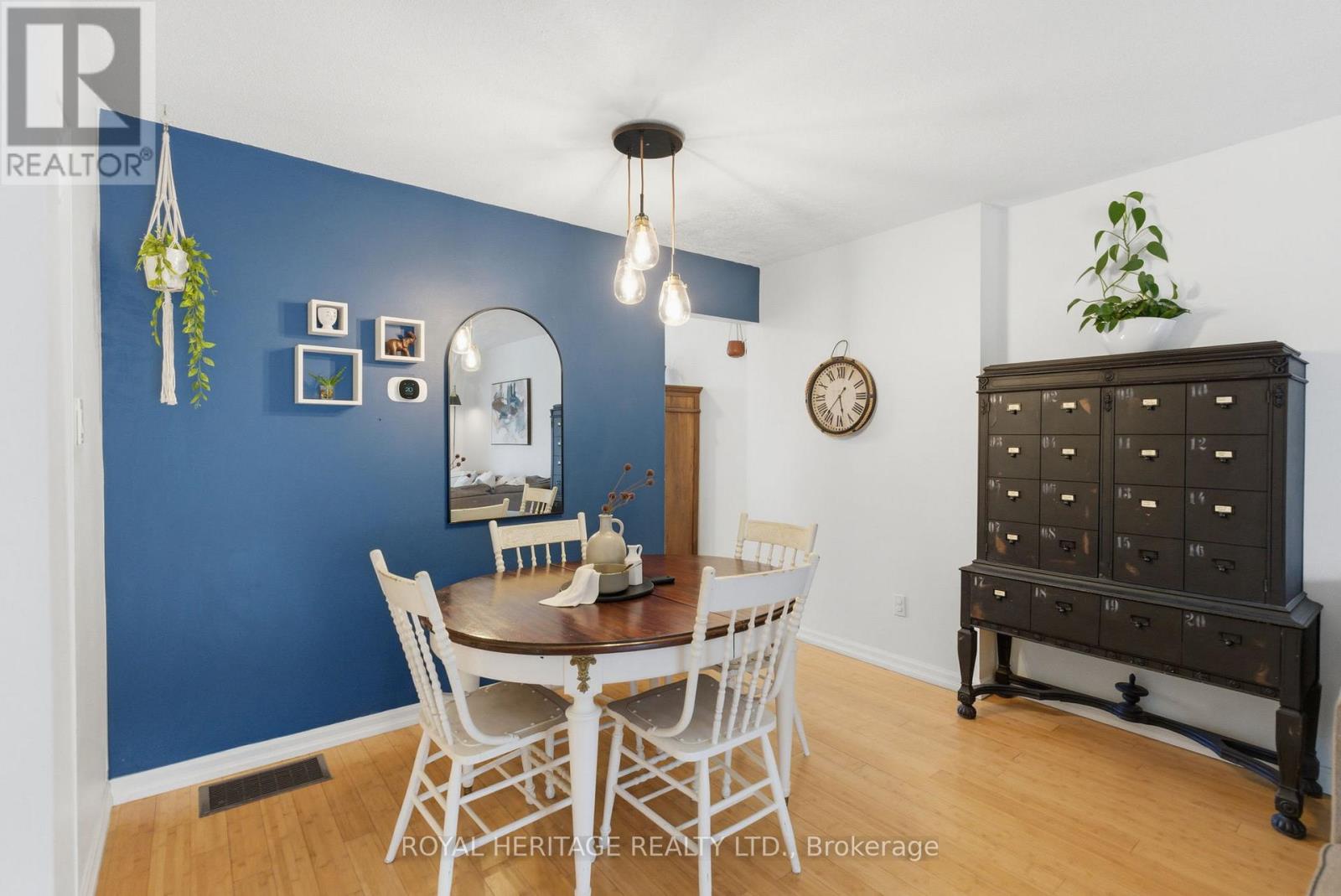 9 - 740 Chamberlain Street, Peterborough, Ontario  K9J 4M3 - Photo 13 - X12928520