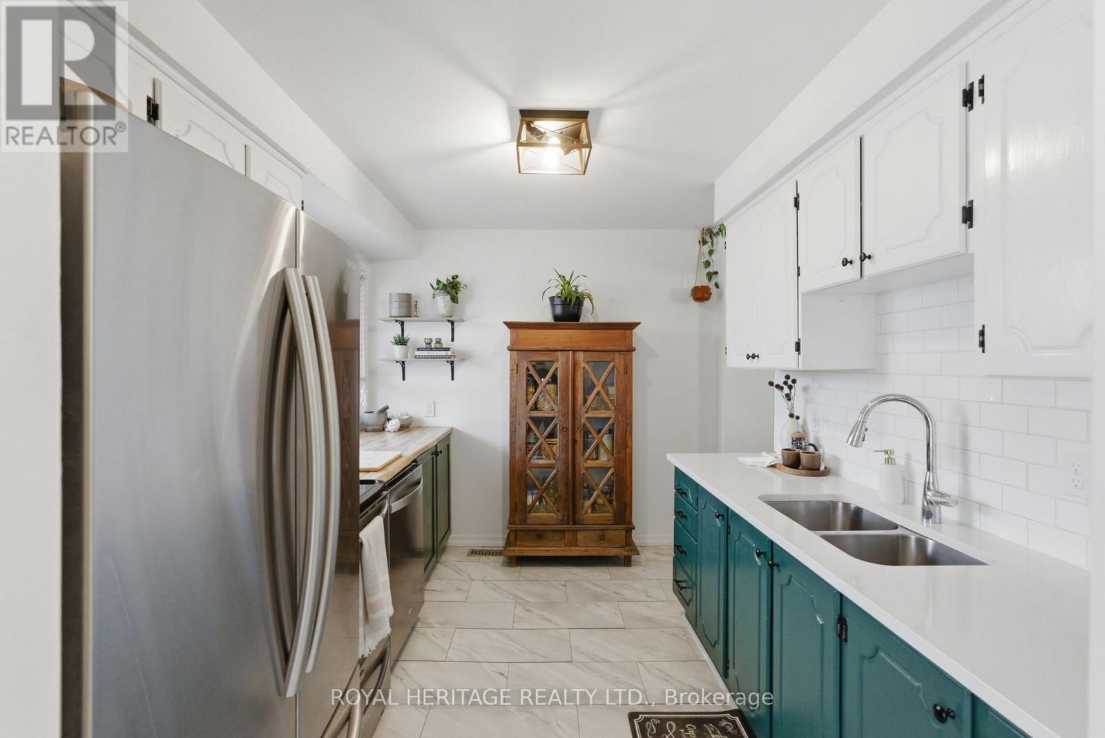 9 - 740 Chamberlain Street, Peterborough, Ontario  K9J 4M3 - Photo 6 - X12928520