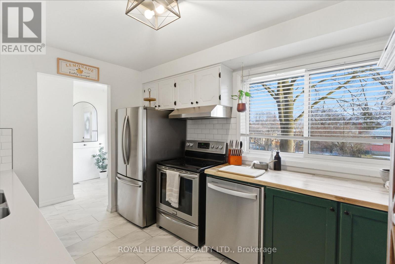 9 - 740 Chamberlain Street, Peterborough, Ontario  K9J 4M3 - Photo 9 - X12928520