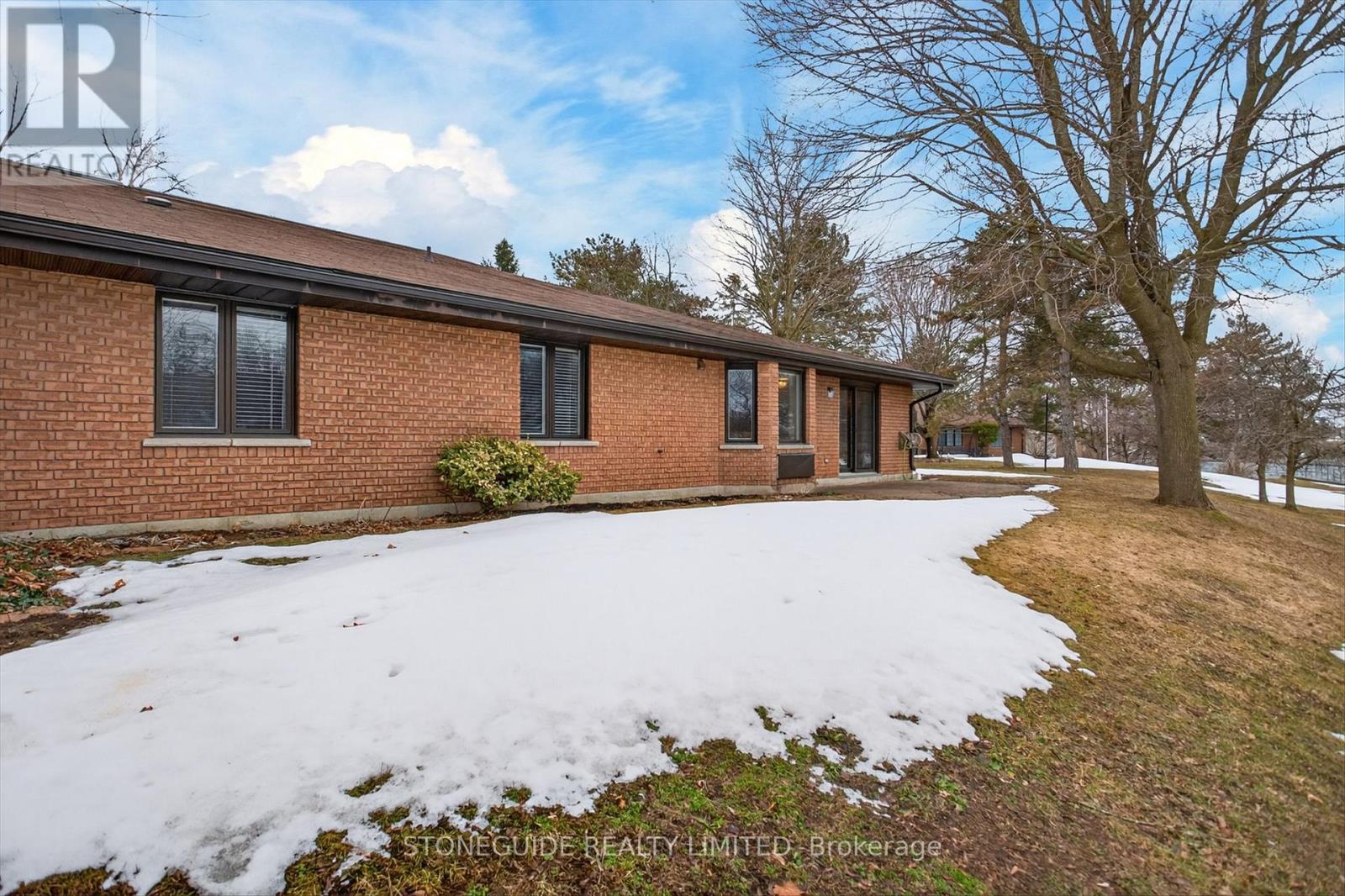 1 - 645 Whitaker Street, Peterborough, Ontario  K9H 7L5 - Photo 35 - X12928692