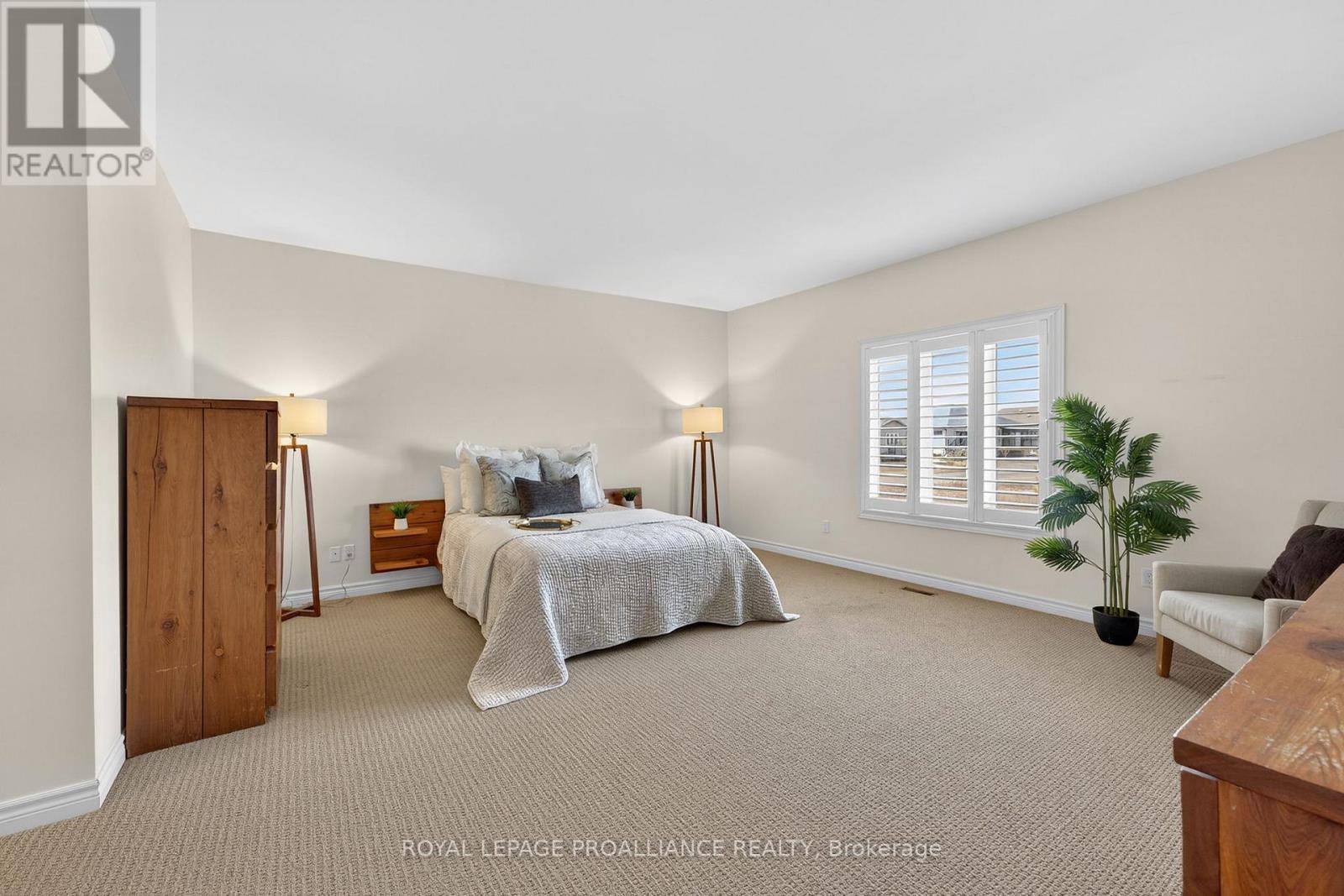 45 Maplehurst Crescent, Prince Edward County, Ontario  K0K 3L0 - Photo 18 - X12928742