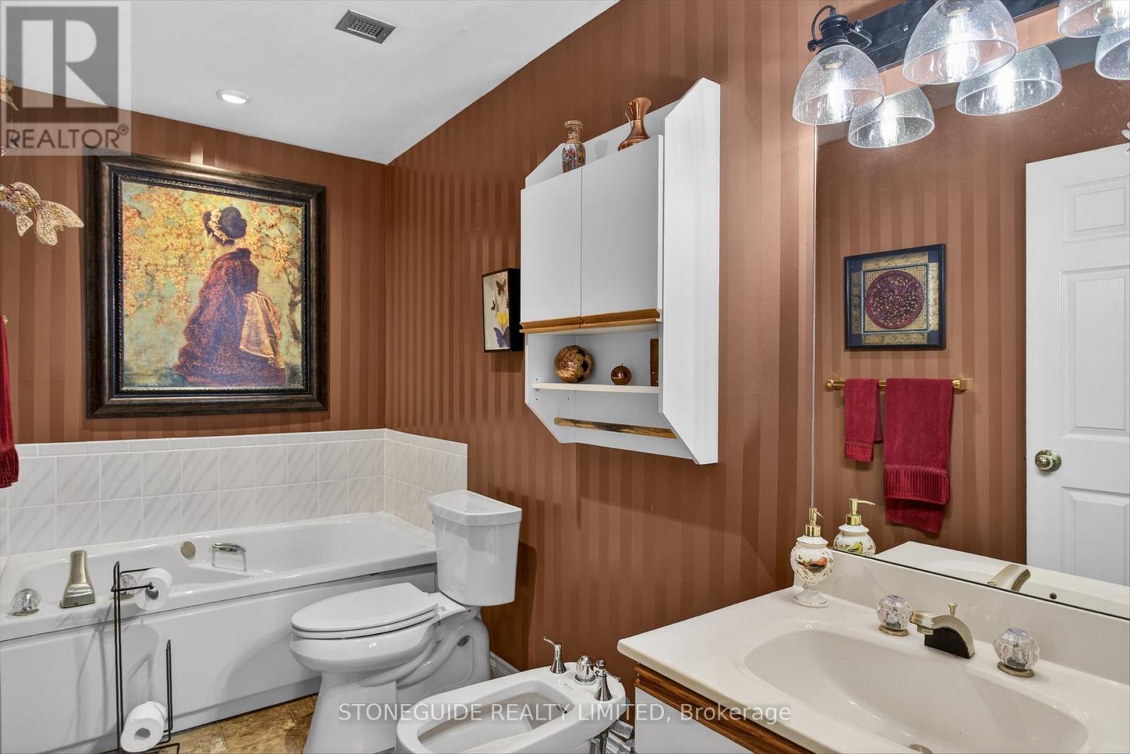 1 - 645 Whitaker Street, Peterborough, Ontario  K9H 7L5 - Photo 25 - X12928692