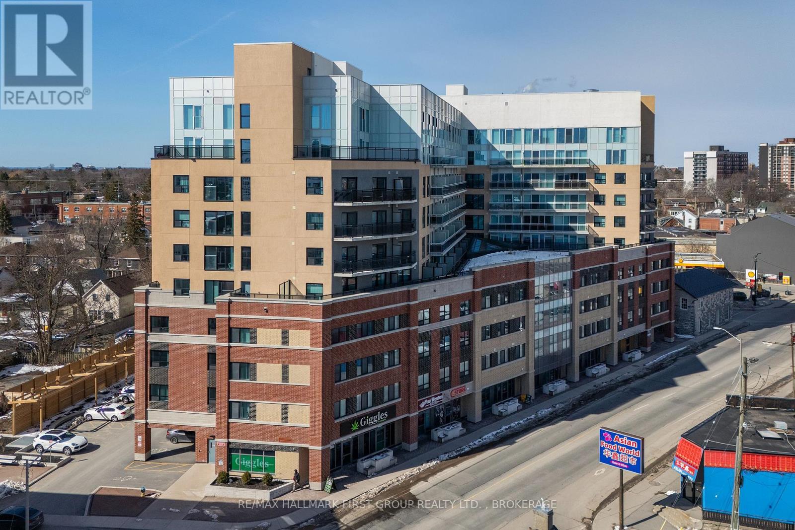 1020 - 652 Princess Street, Kingston, Ontario  K7L 1E5 - Photo 2 - X12928764