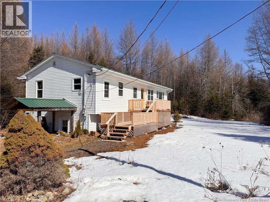 90 Weston Road, Weston, New Brunswick  E7K 1A2 - Photo 4 - NB131315