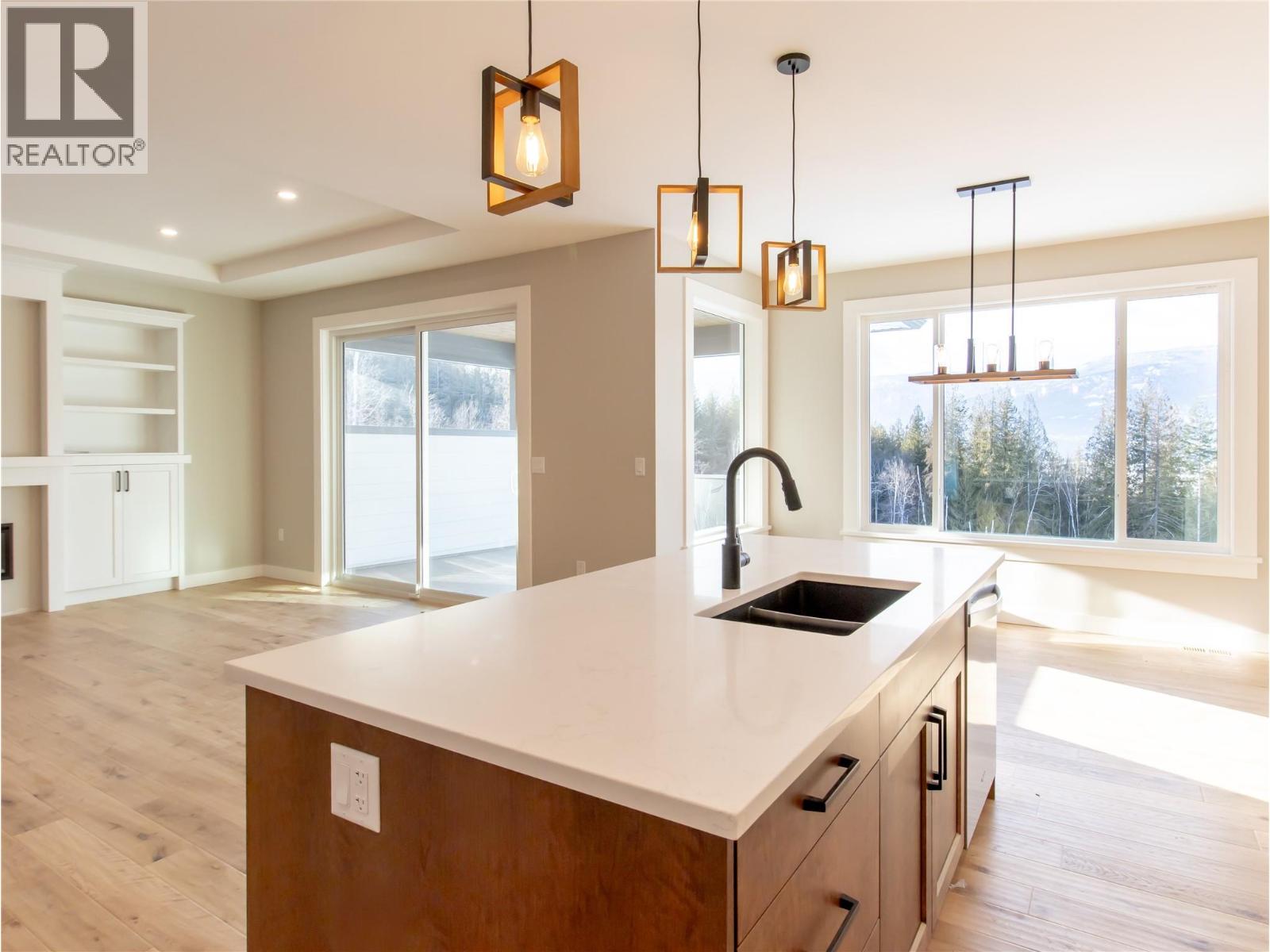 1721 9 Street Se, Salmon Arm, British Columbia V1E 0G9 - Photo 14 - 10367508