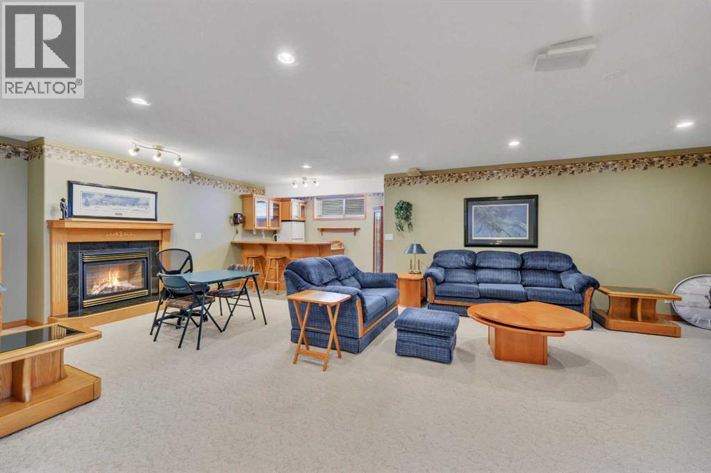 16 Askin Close, Red Deer, Alberta  T4R 2R7 - Photo 14 - A2293582