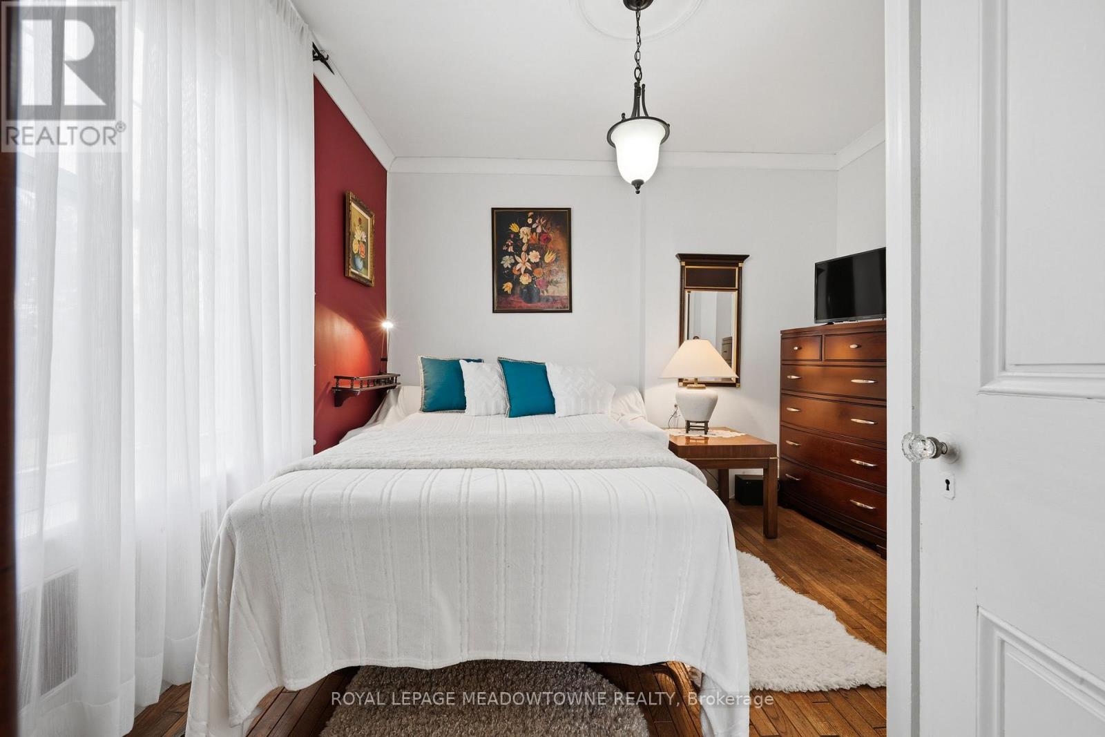 152 Confederation Street, Halton Hills, Ontario  L7G 4S8 - Photo 28 - W12929066