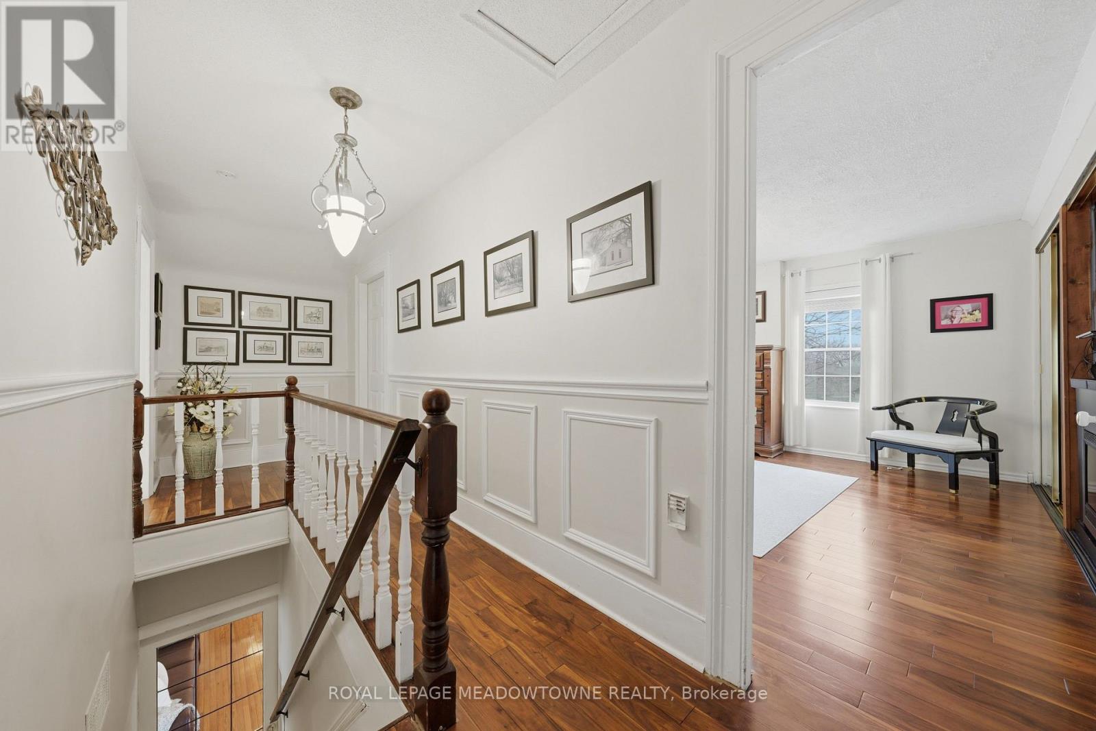 152 Confederation Street, Halton Hills, Ontario  L7G 4S8 - Photo 34 - W12929066