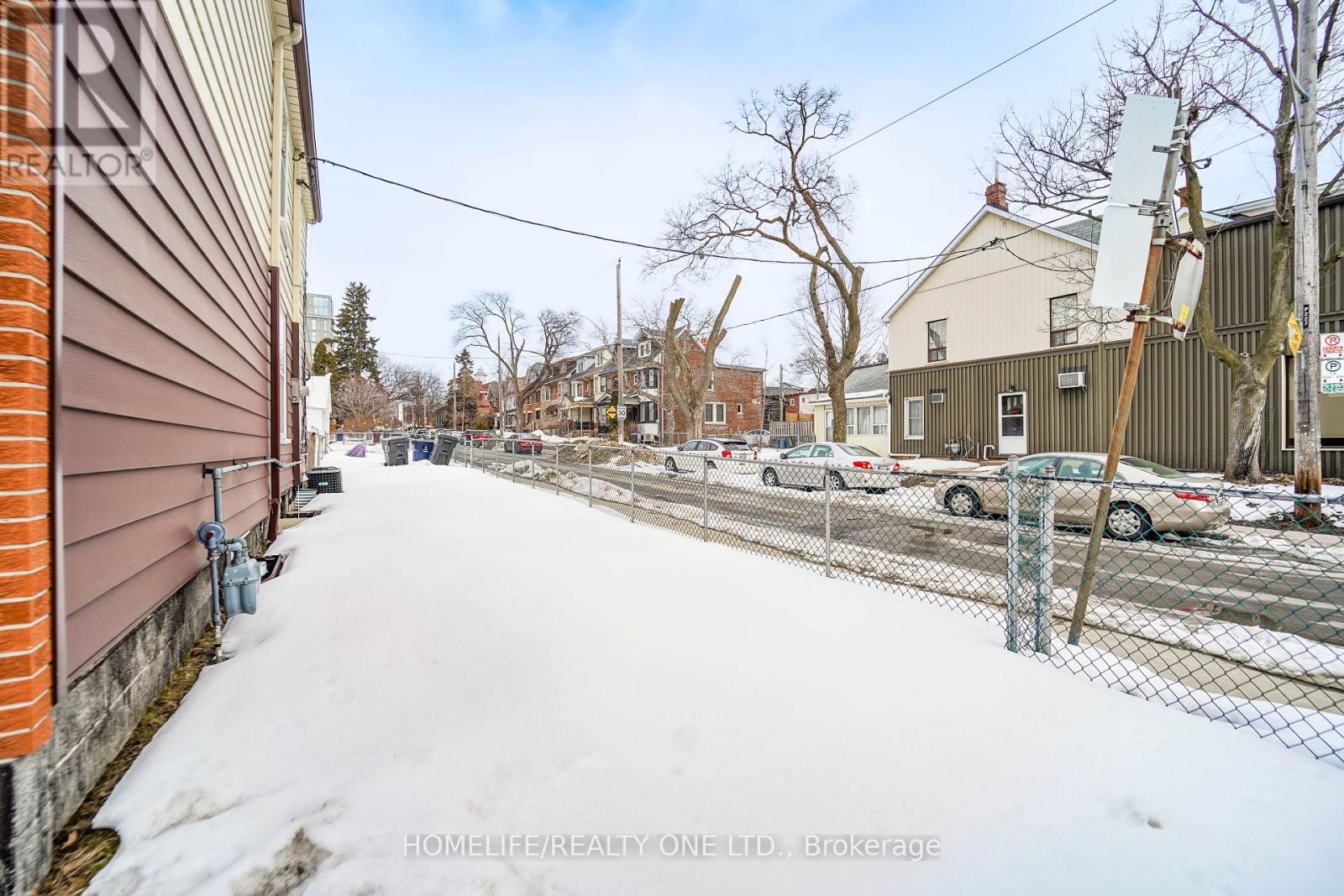 104 Benson Avenue, Toronto, Ontario  M6G 2J1 - Photo 11 - C12930288