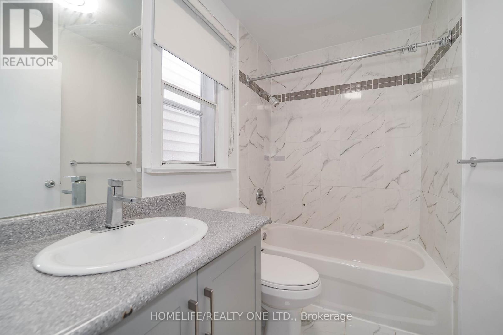 104 Benson Avenue, Toronto, Ontario  M6G 2J1 - Photo 21 - C12930288