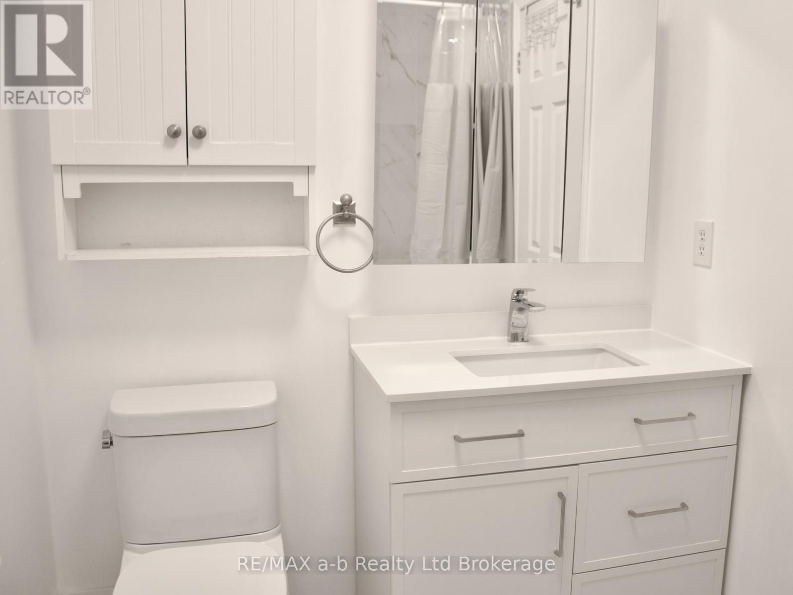 94 D'aubigny Road, Brantford, Ontario  N3T 6J4 - Photo 20 - X12825728