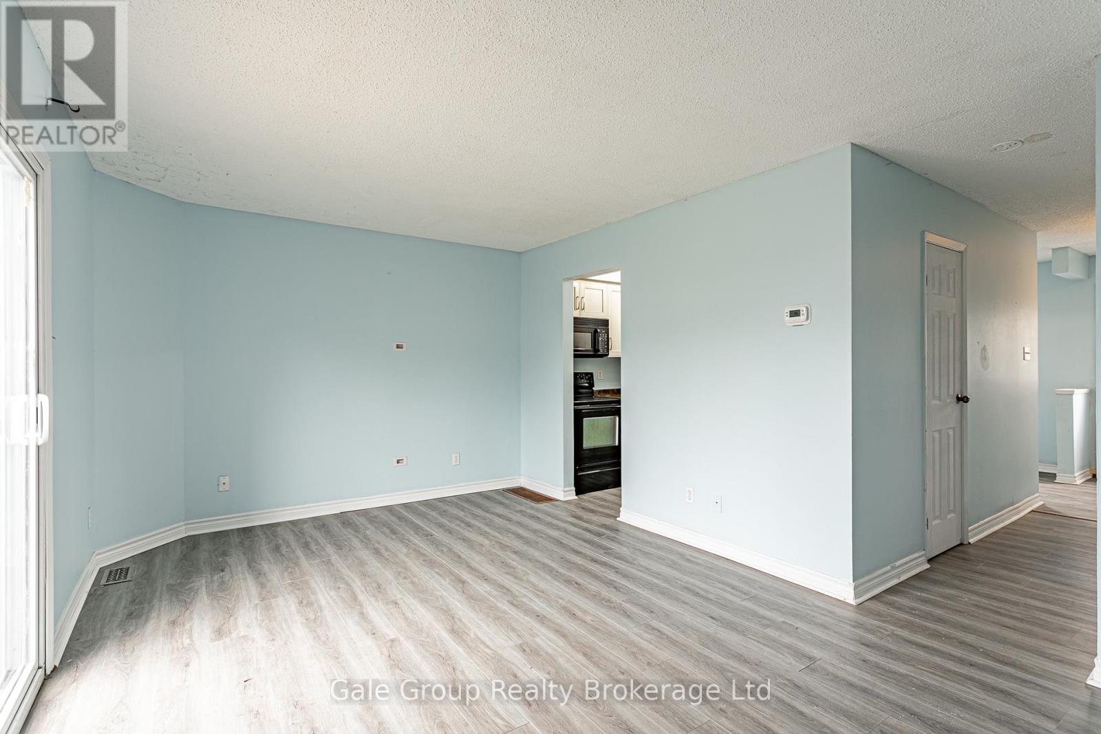 7 - 39 Blandford Street, Woodstock, Ontario N4S 7H7 - Photo 12 - X12928530