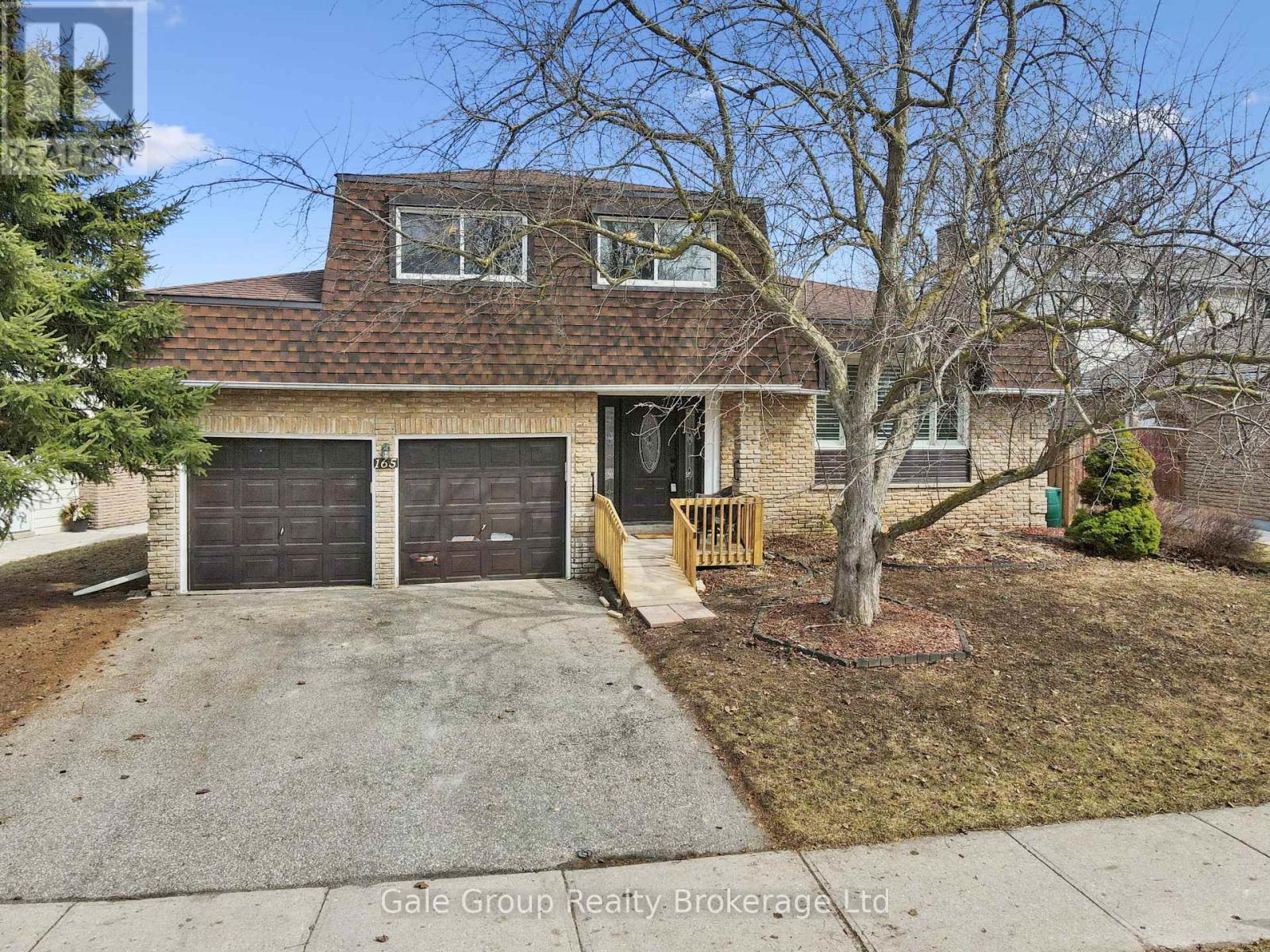 165 Brookside Crescent, Kitchener, Ontario  N2N 1G9 - Photo 3 - X12928680